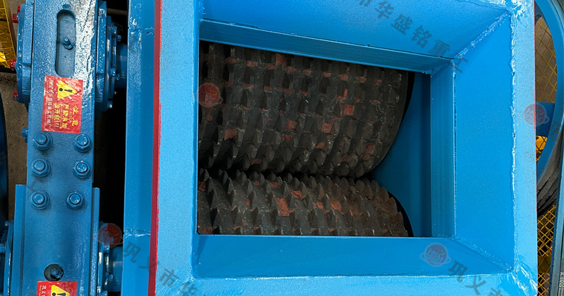 狼牙對輥破碎機的市場價格范圍是多少? 狼牙對輥破碎機的市場價格范圍是多少?