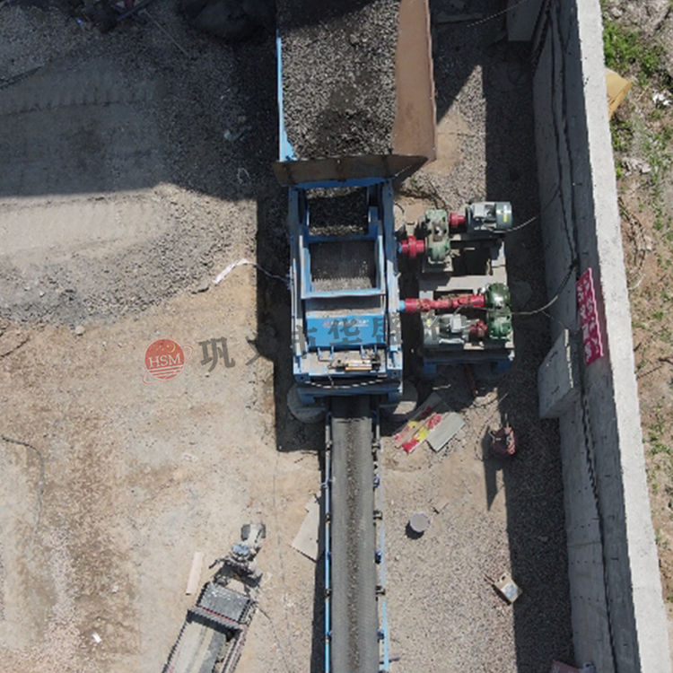 柔性破碎篩分設(shè)備廠家 瀝青銑刨料破碎機(jī) 雙齒輥破碎機(jī) 廢舊路面破碎機(jī) 柔性破碎篩分設(shè)備廠家 瀝青銑刨料破碎機(jī) 雙齒輥破碎機(jī) 廢舊路面破碎機(jī) }